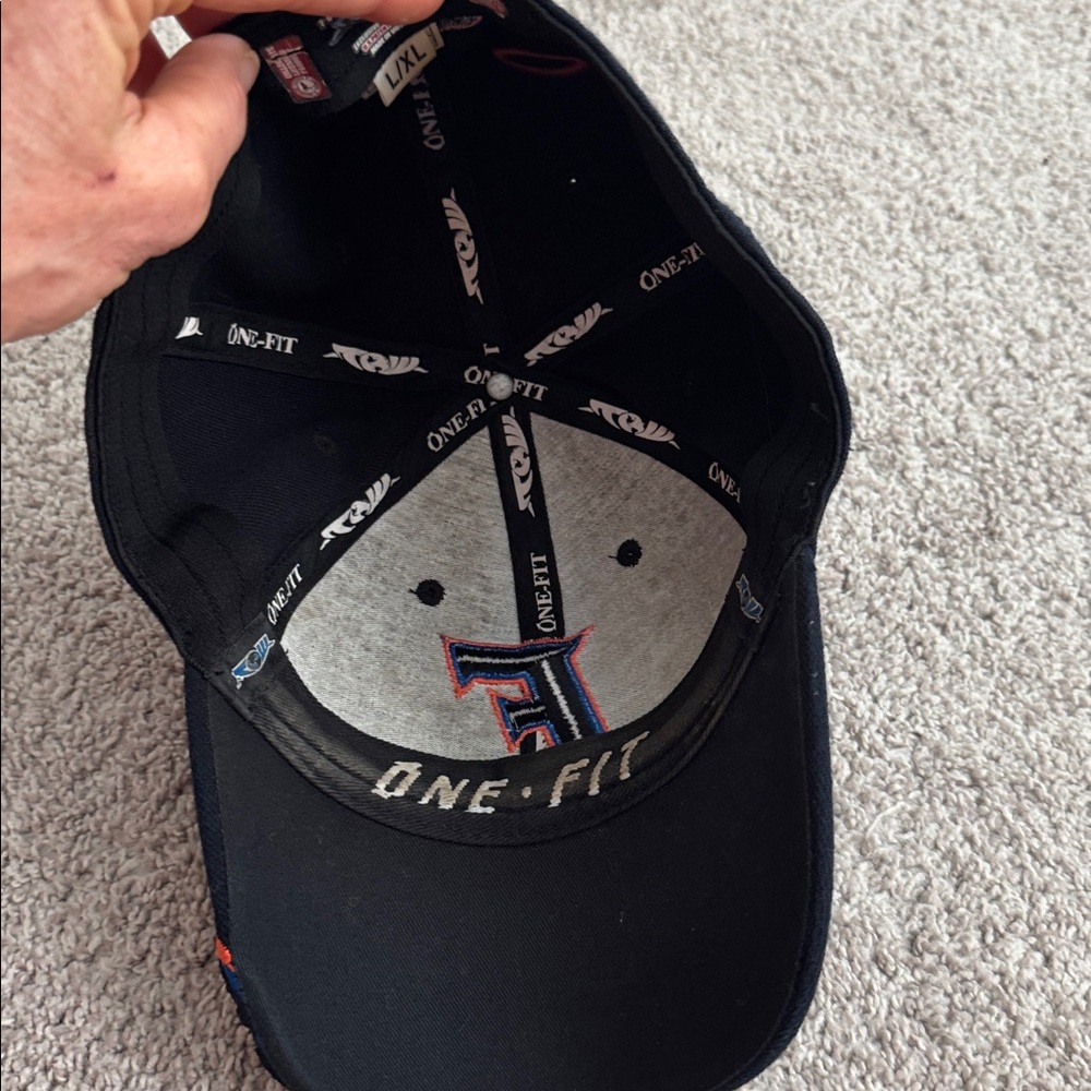Gators hat - Picture 2 of 3